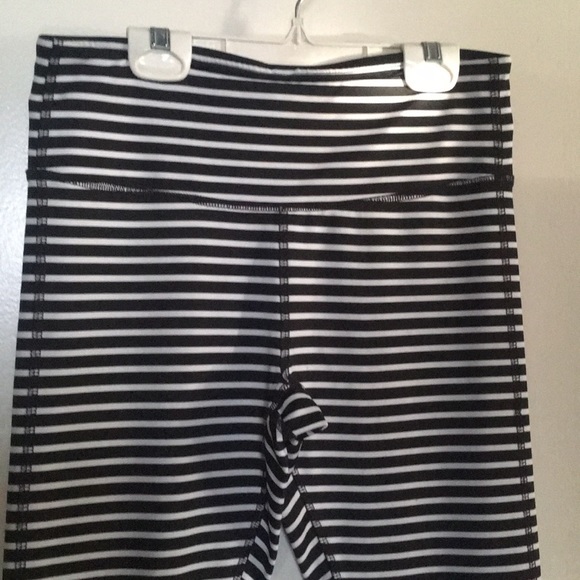 work out spandex leggings - Picture 4 of 5